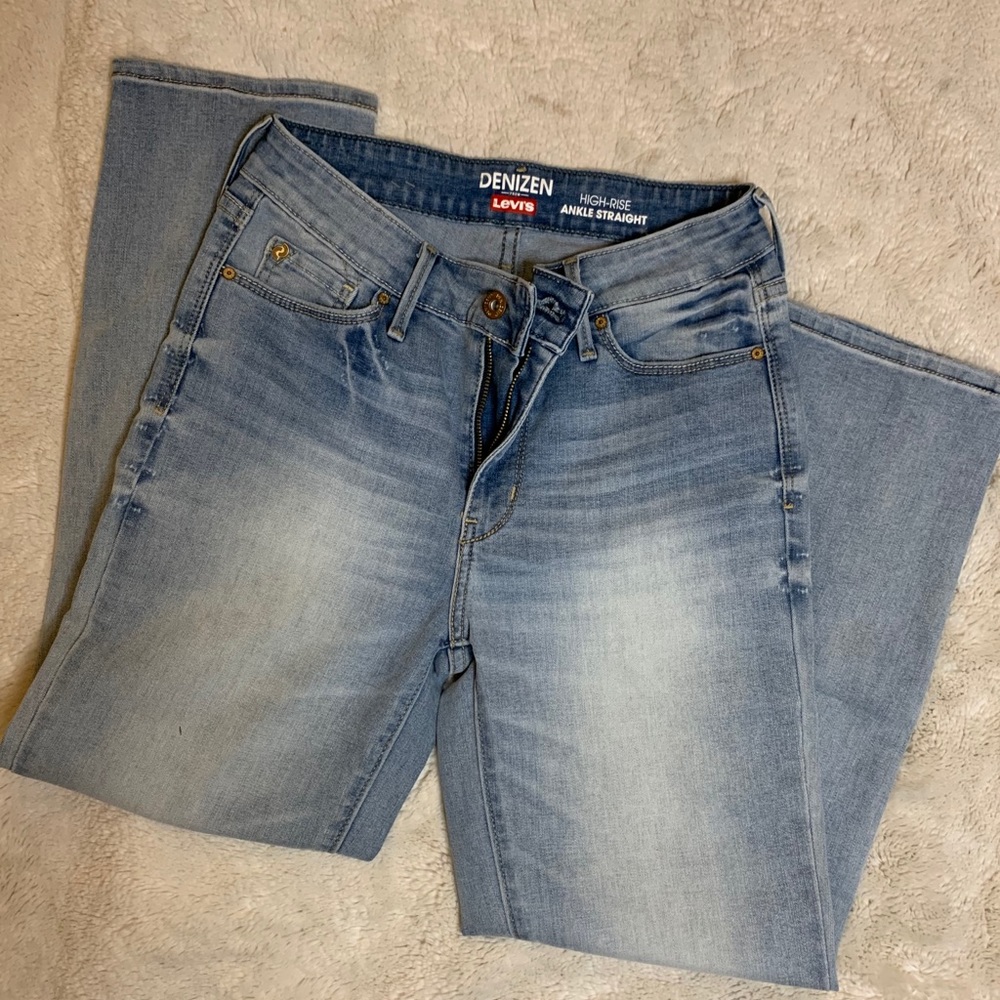 DENIZEN from LEVI’S high rise ankle straight jeans